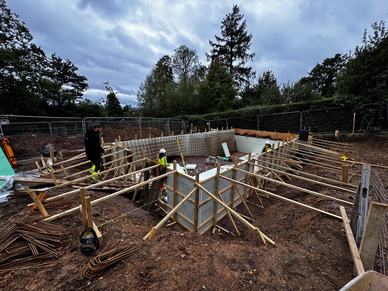 Luxury High-end Premium Swimming Pools Oxshott Surrey - Opulent Pools