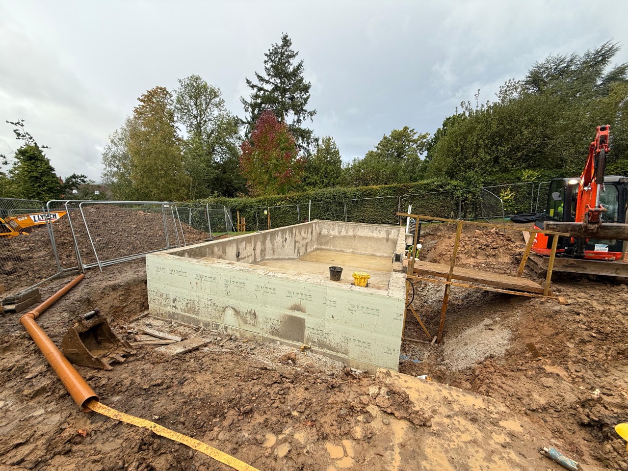 Luxury High-end Premium Swimming Pools Oxshott Surrey - Opulent Pools